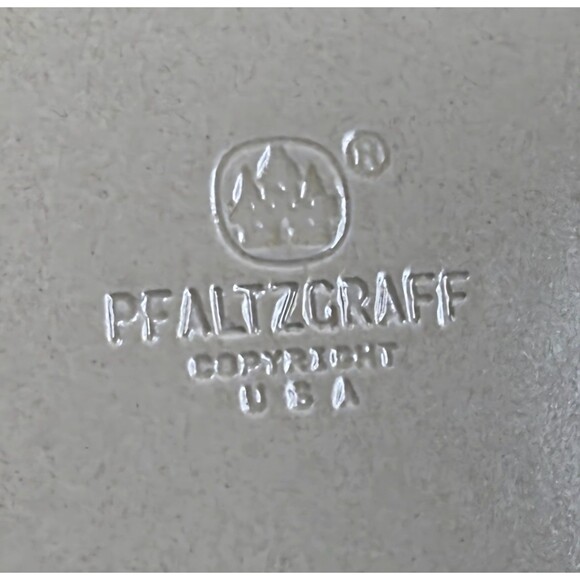 Vintage Pfaltzgraff Village Dinner Plates – Set of 4 (Early 1980s Mark) - Picture 3 of 8